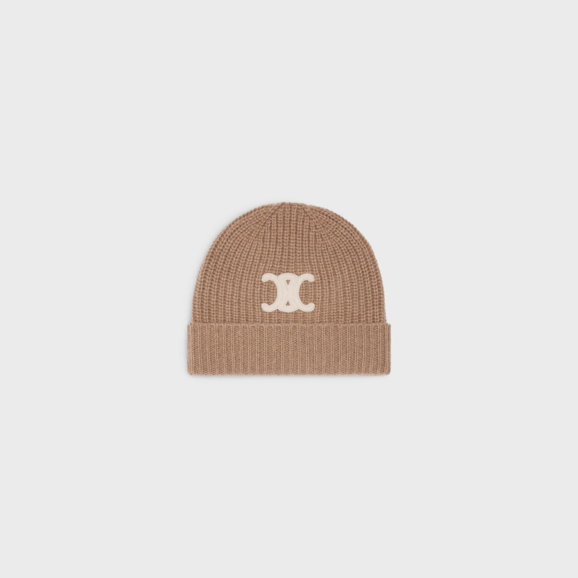 Triomphe Embroidered Beanie - Camel