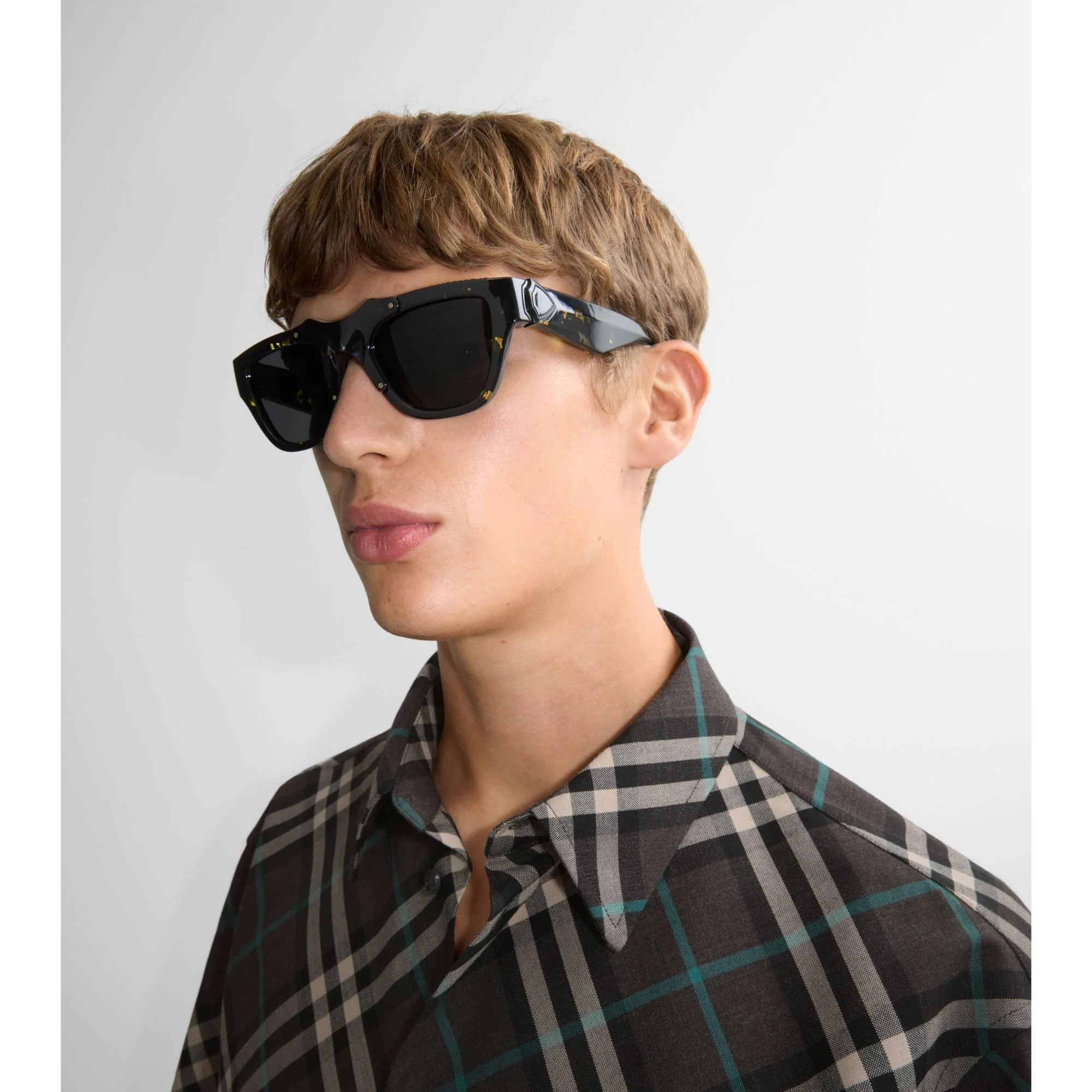 Shield Moulded Sunglasses - Tortoiseshell - Image 3