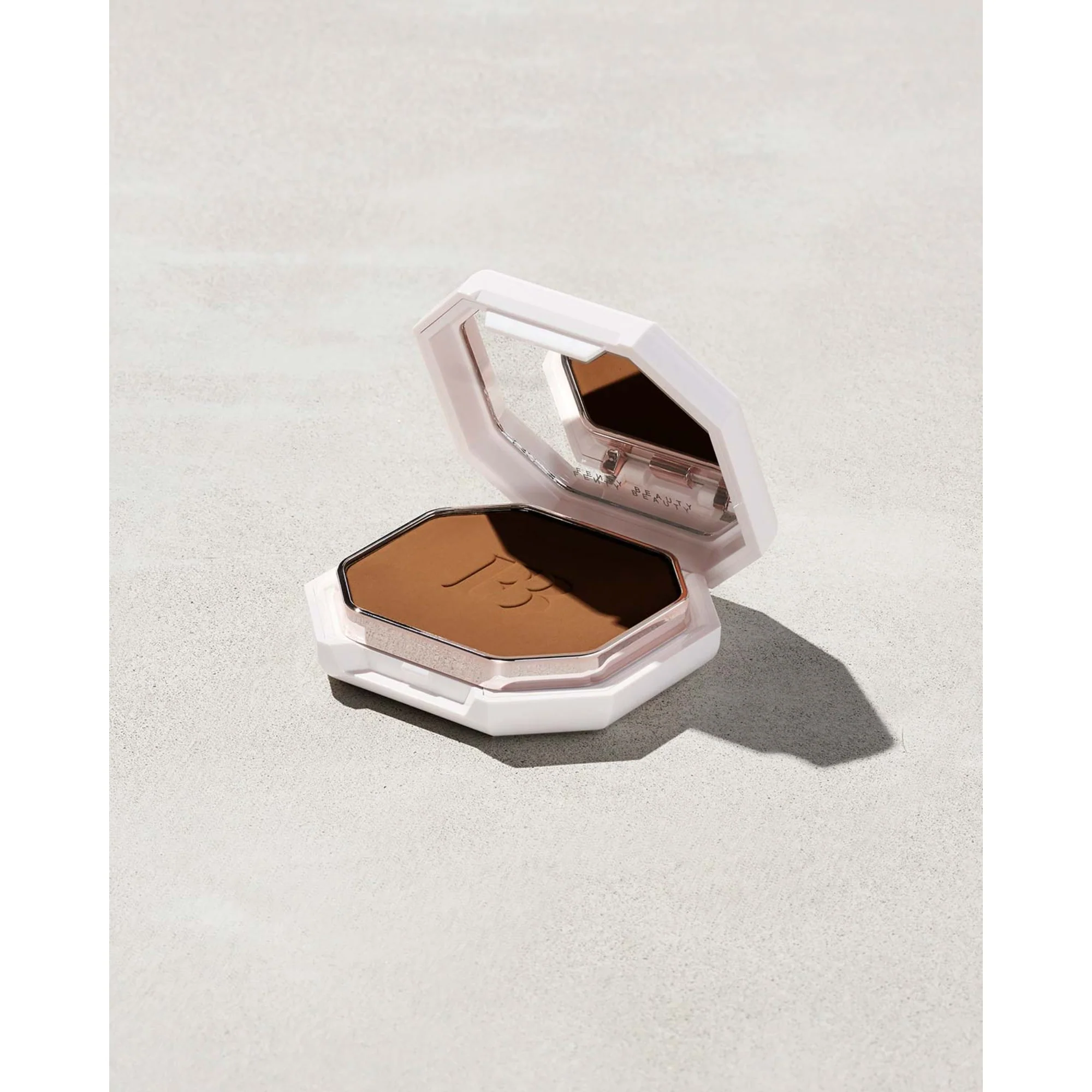 PRO FILT'R Soft Matte Powder Foundation - Image 23