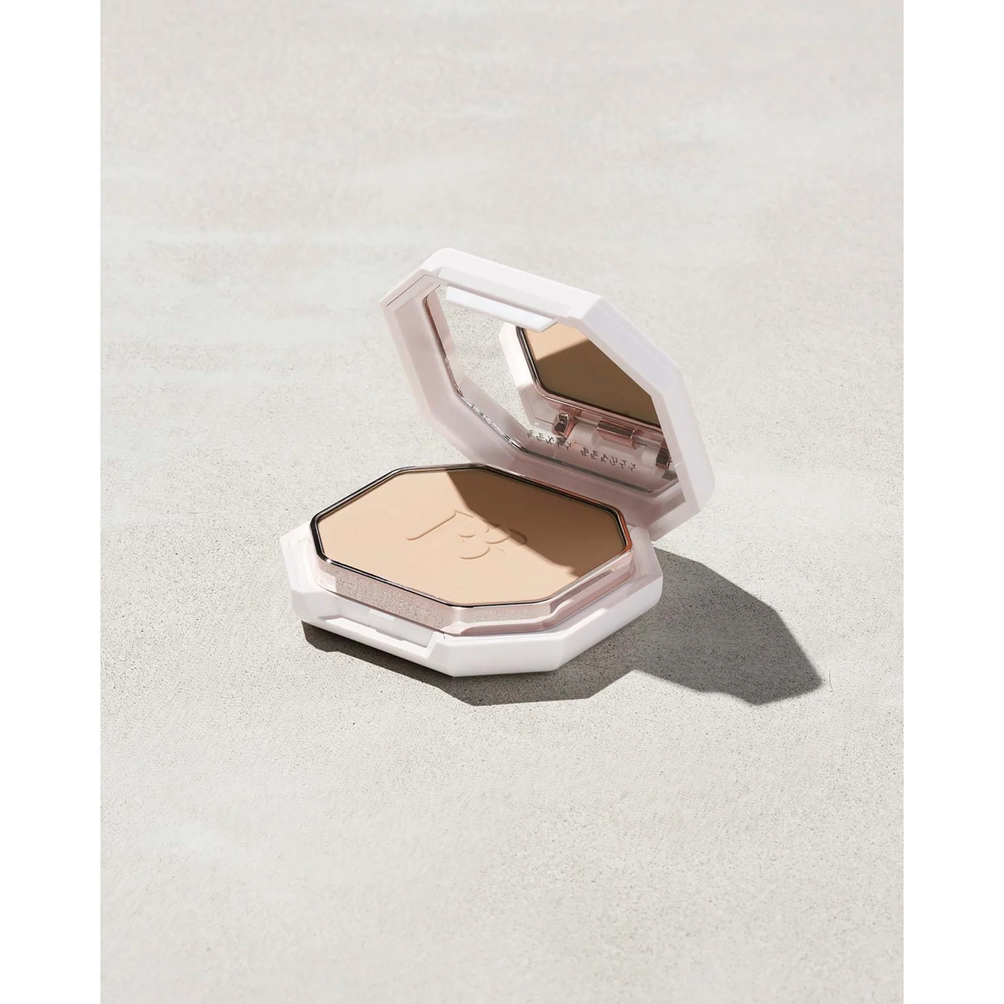 Pro Filt'R Soft Matte Powder Foundation - 150