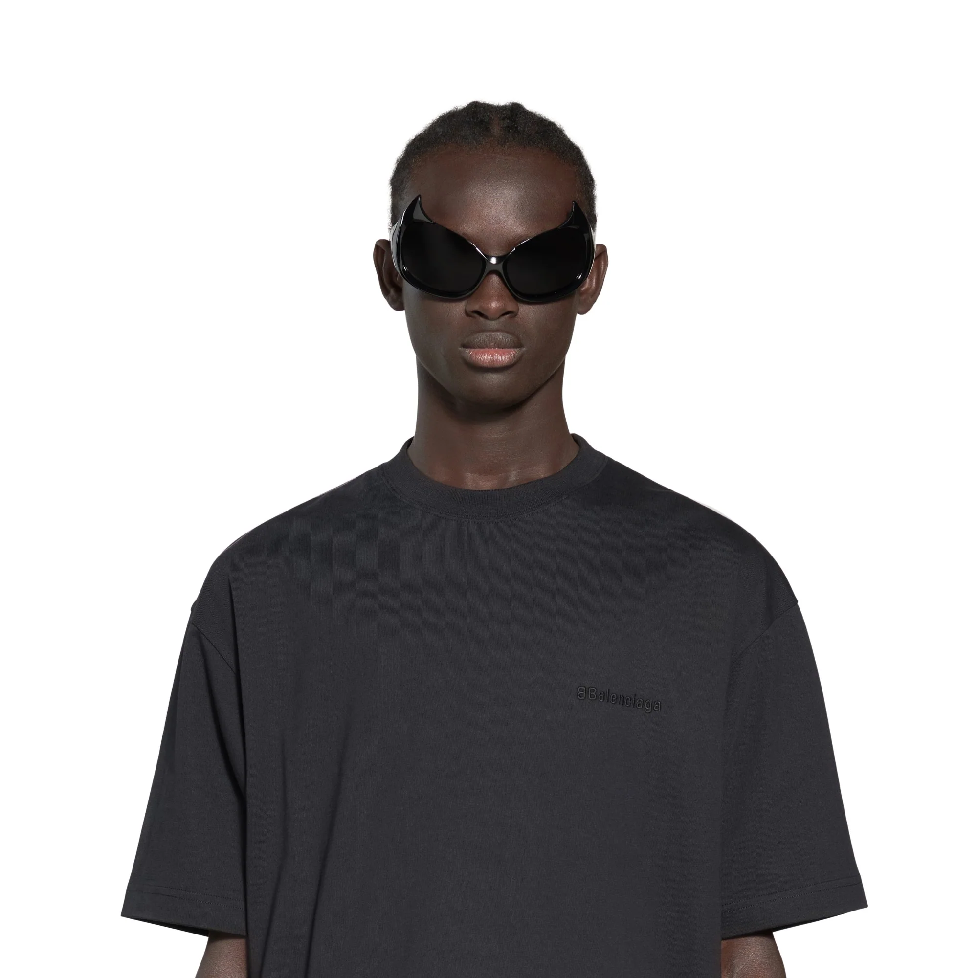 Medium Fit T-Shirt - Washed Black - Image 3