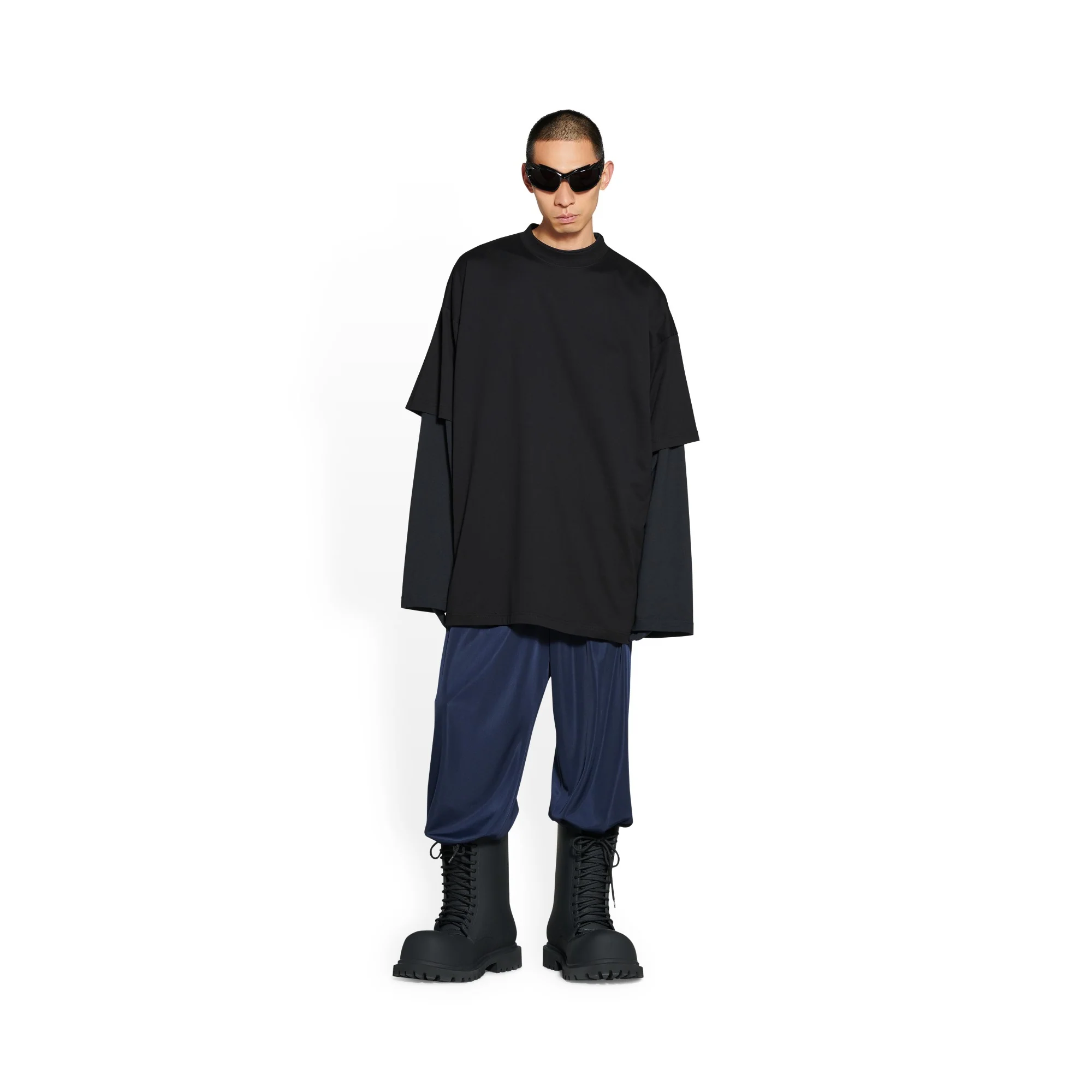 Oversized Fit T-Shirt - Black - Image 4