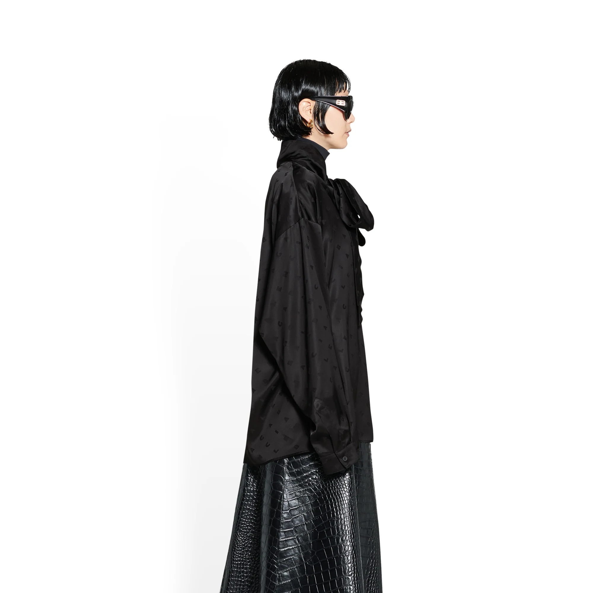 Hourglass Blouse - Black - Image 5