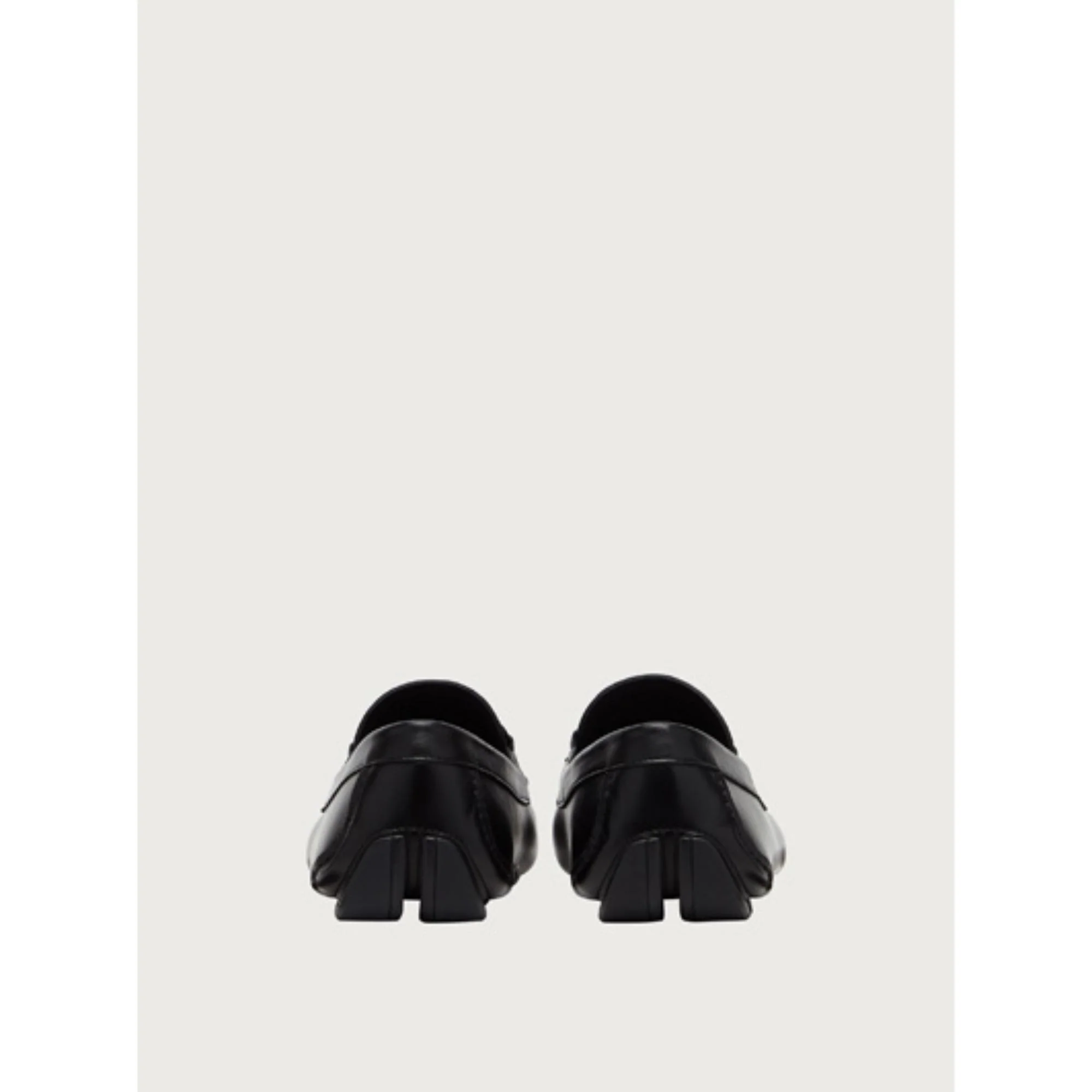 Driver with Gancini Ornament - Black - Image 3