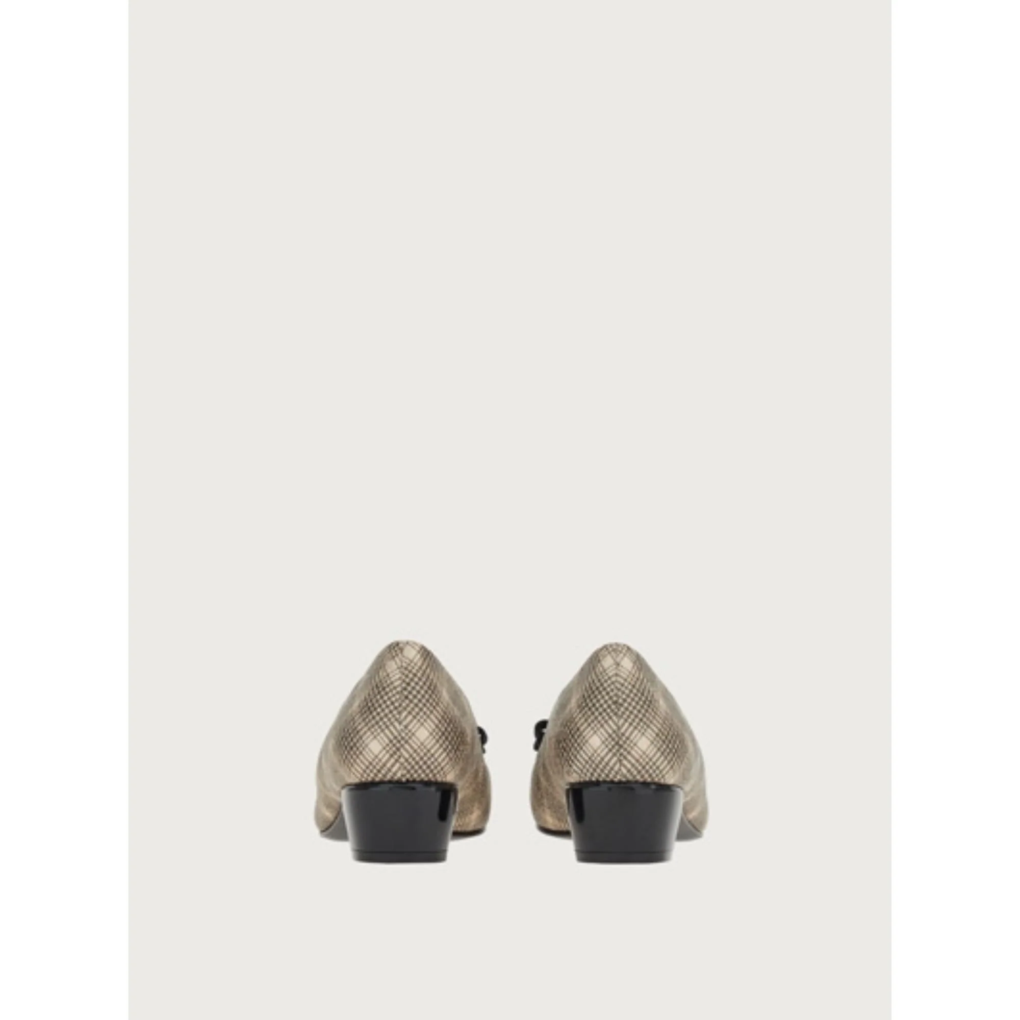 Vara Bow Pumps Shoe - Platinum/Black - Image 4