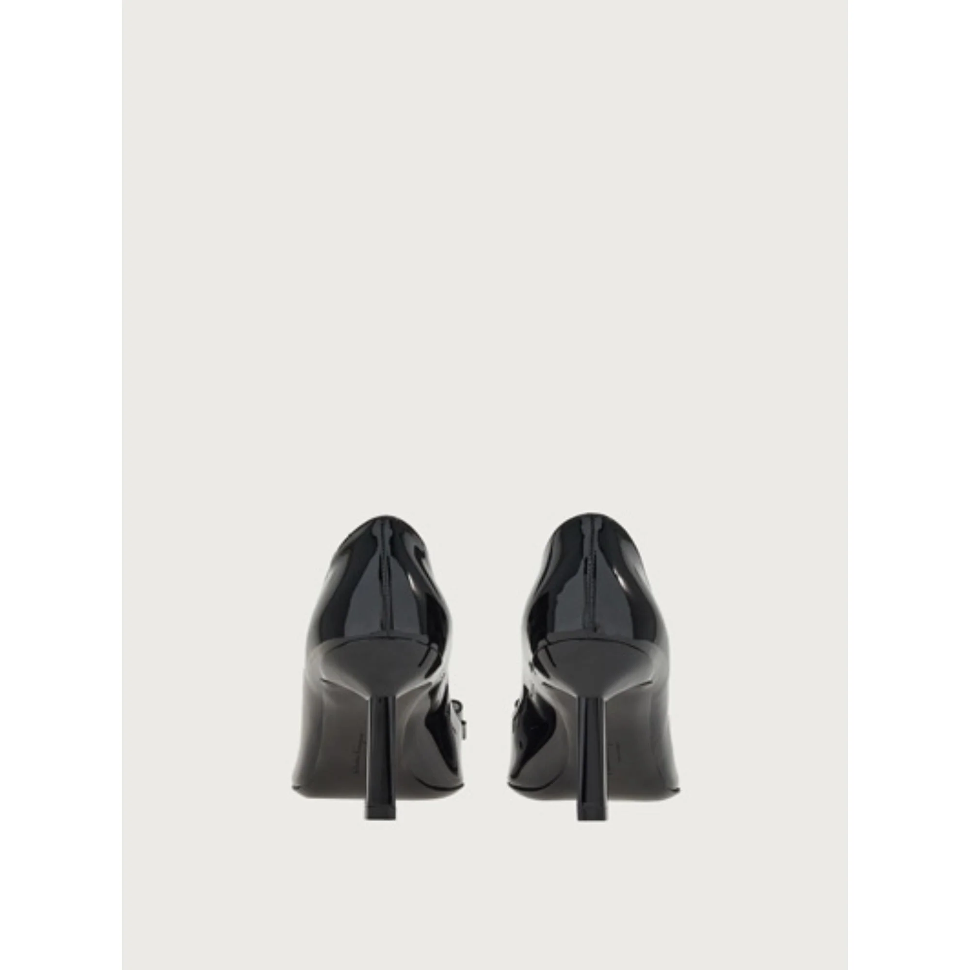 Vara Bowl Pumps Shoe - Black - Image 4