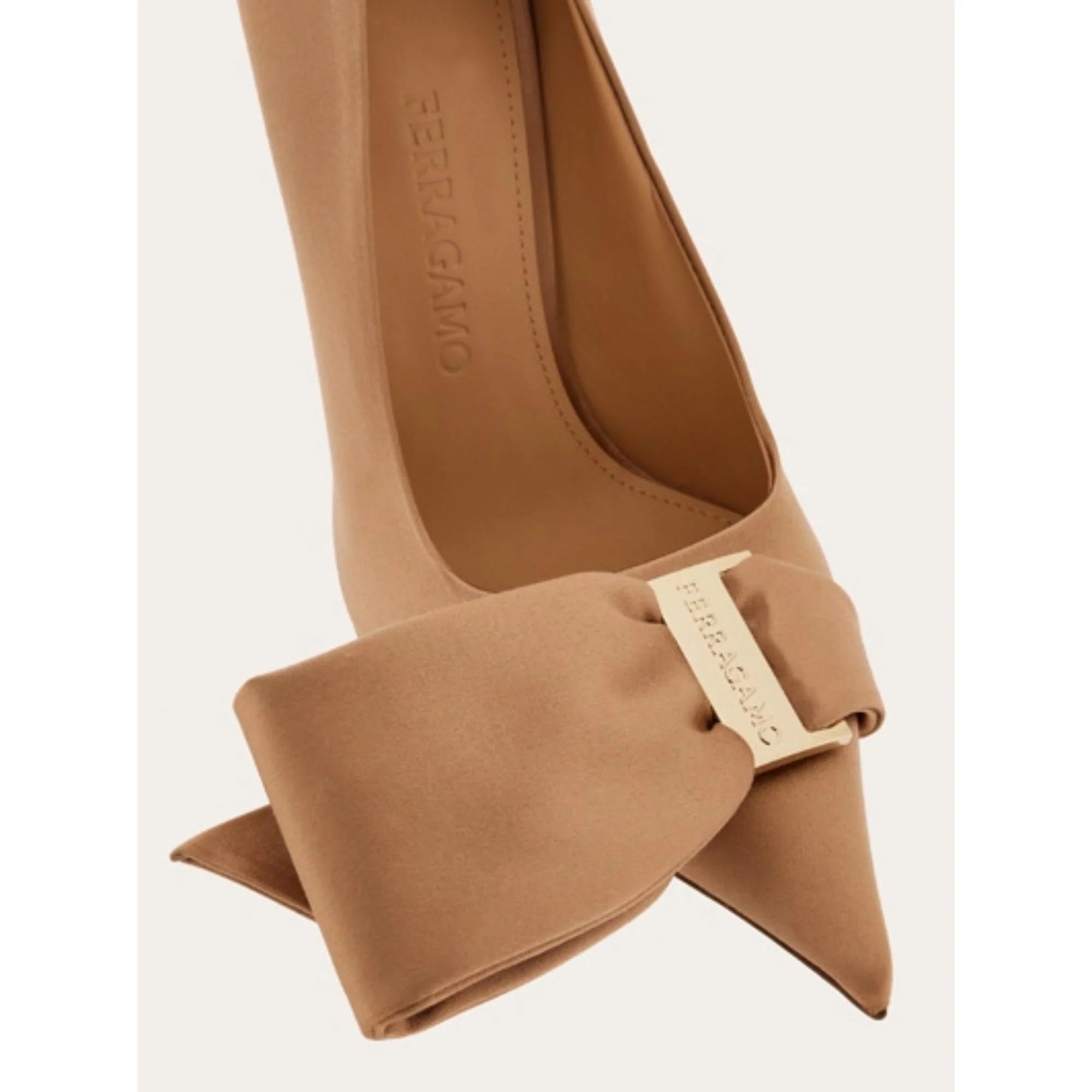 Pumps with Asymmetric Bow - Amaretti - Image 6