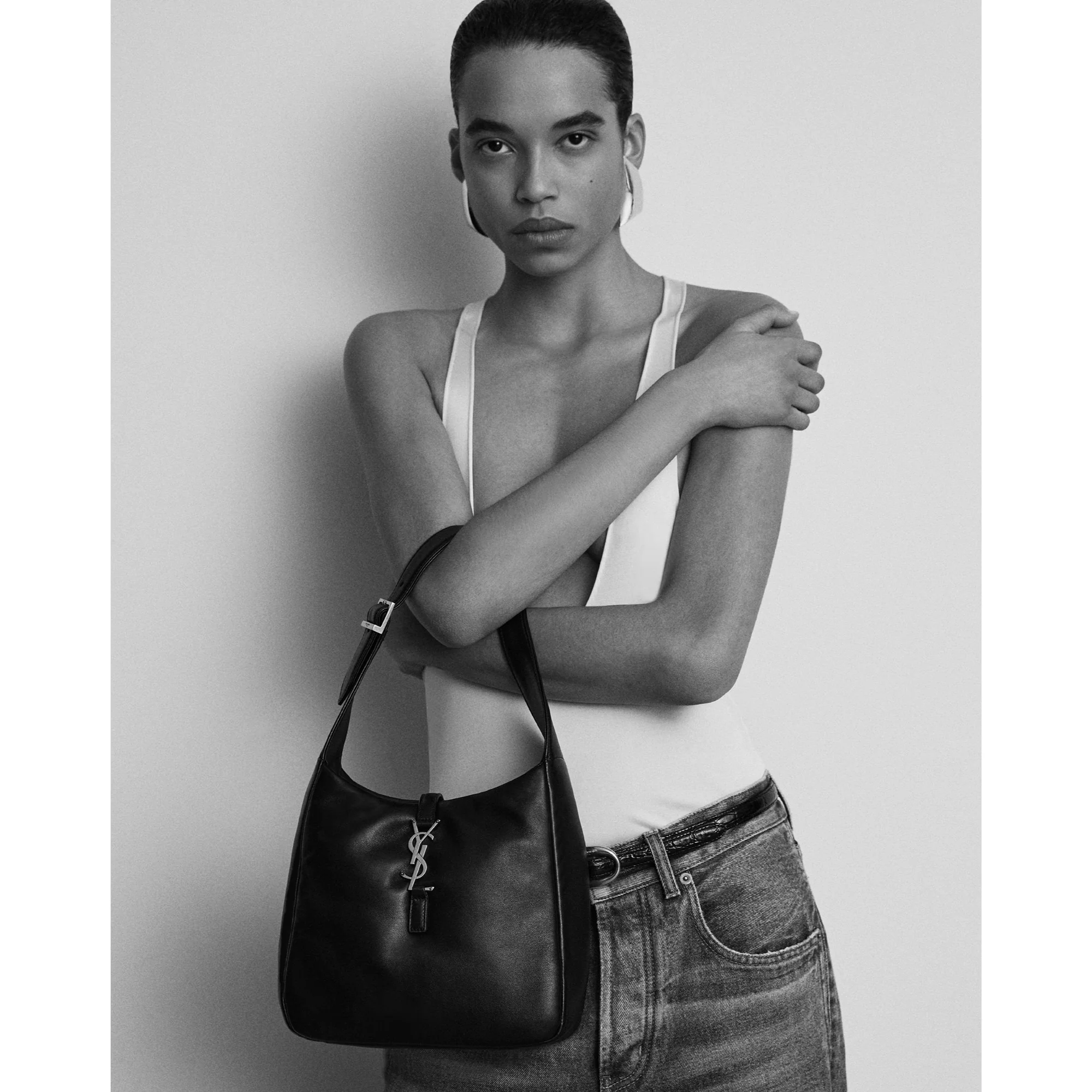 S Le 5 A 7 Supple Shoulder Bag - Nero - Image 5
