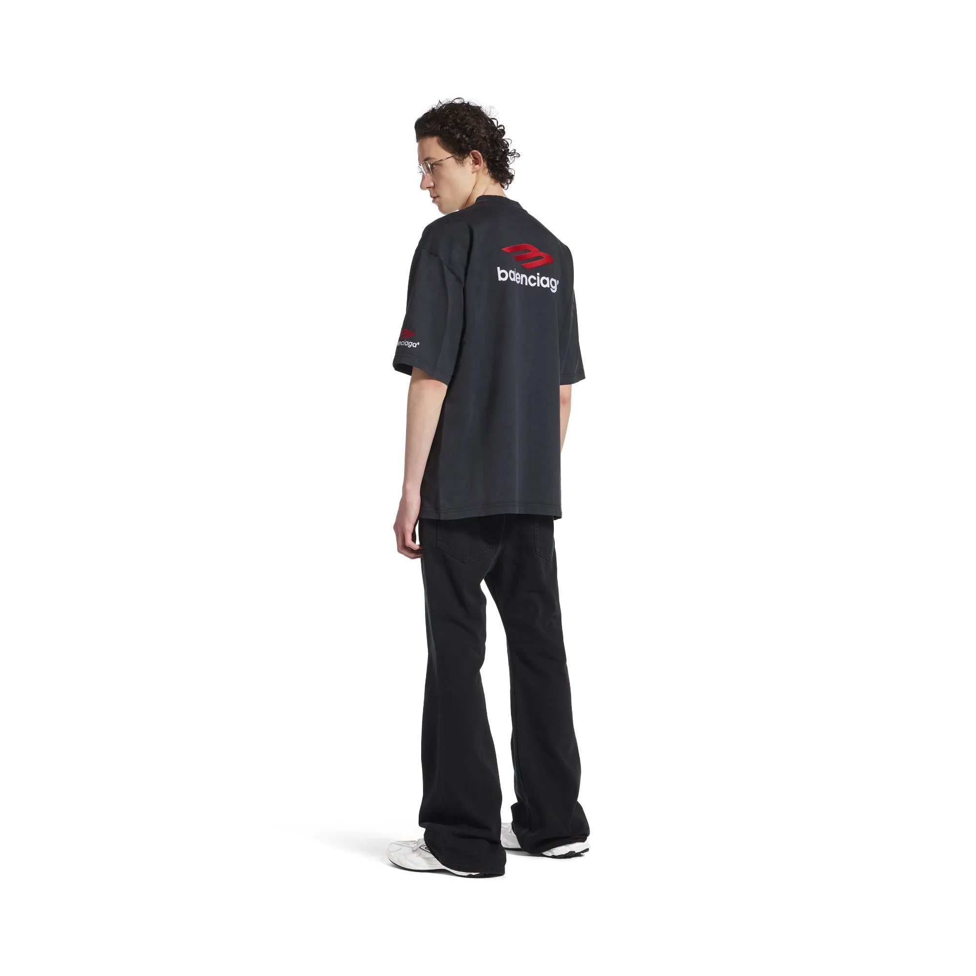 Medium Fit T-Shirt - Fade Black/Red/White - Image 7