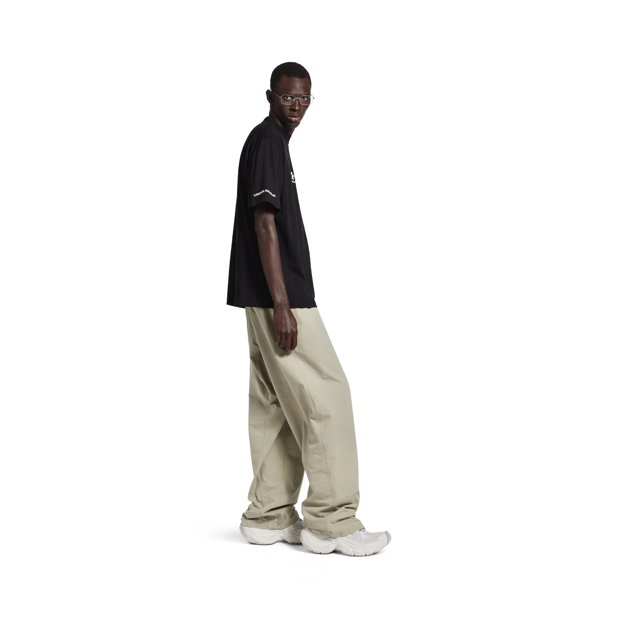 Medium Fit T-Shirt - Washed Black/White - Image 7