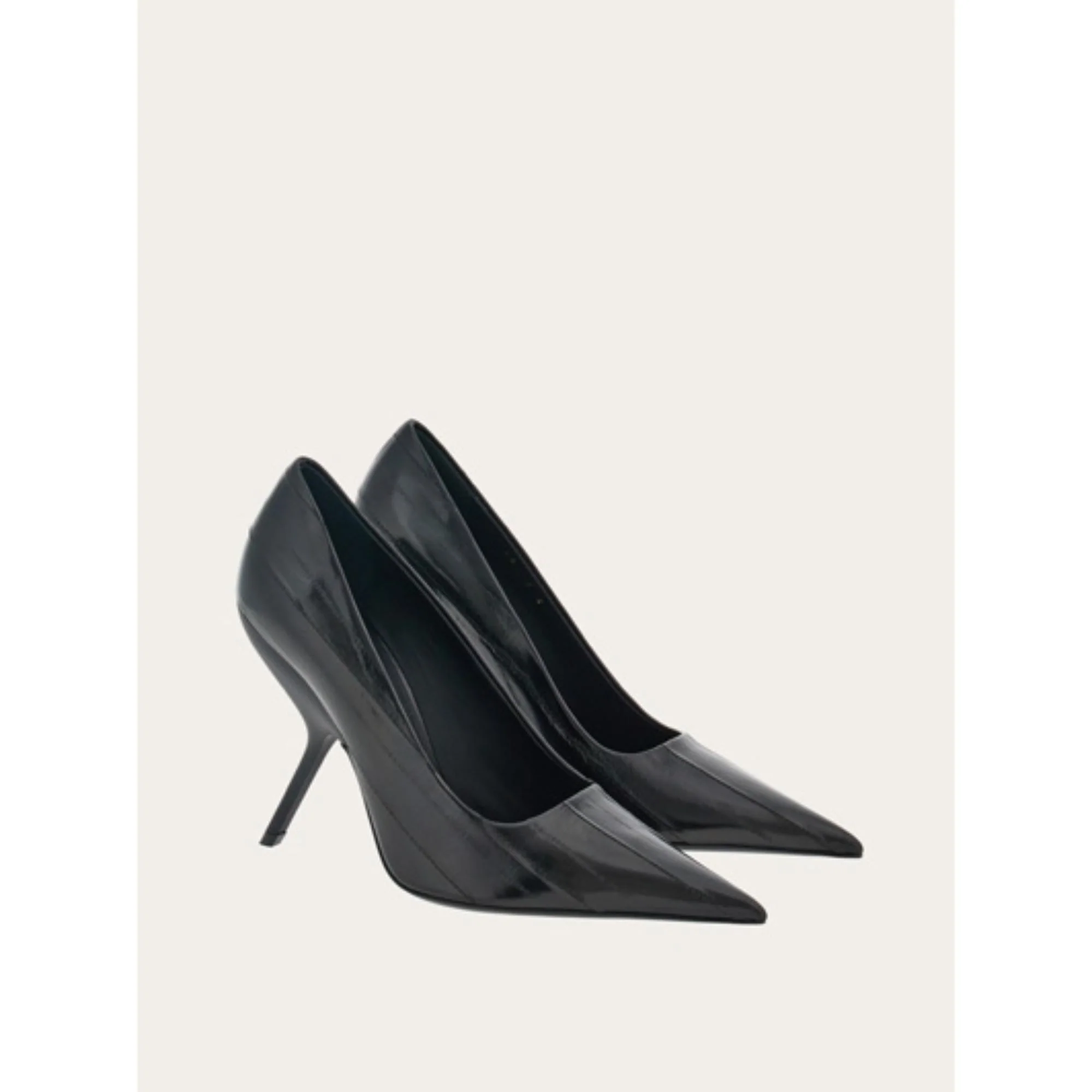 Eva Pumps - Black - Image 4