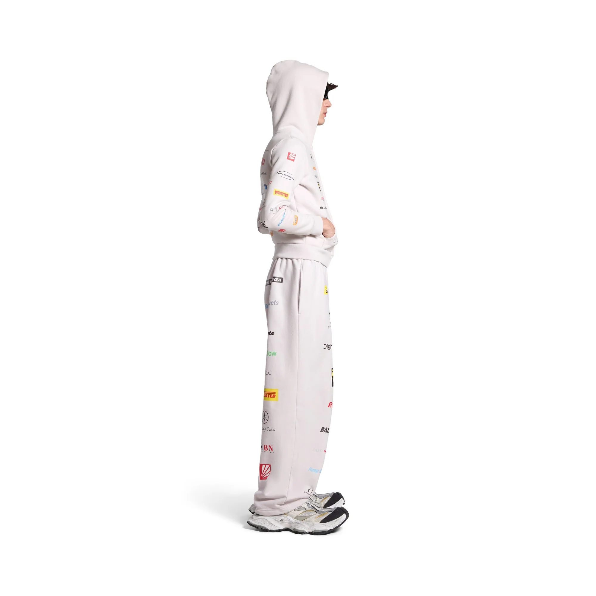 Baggy Sweatpants - Off White - Image 6