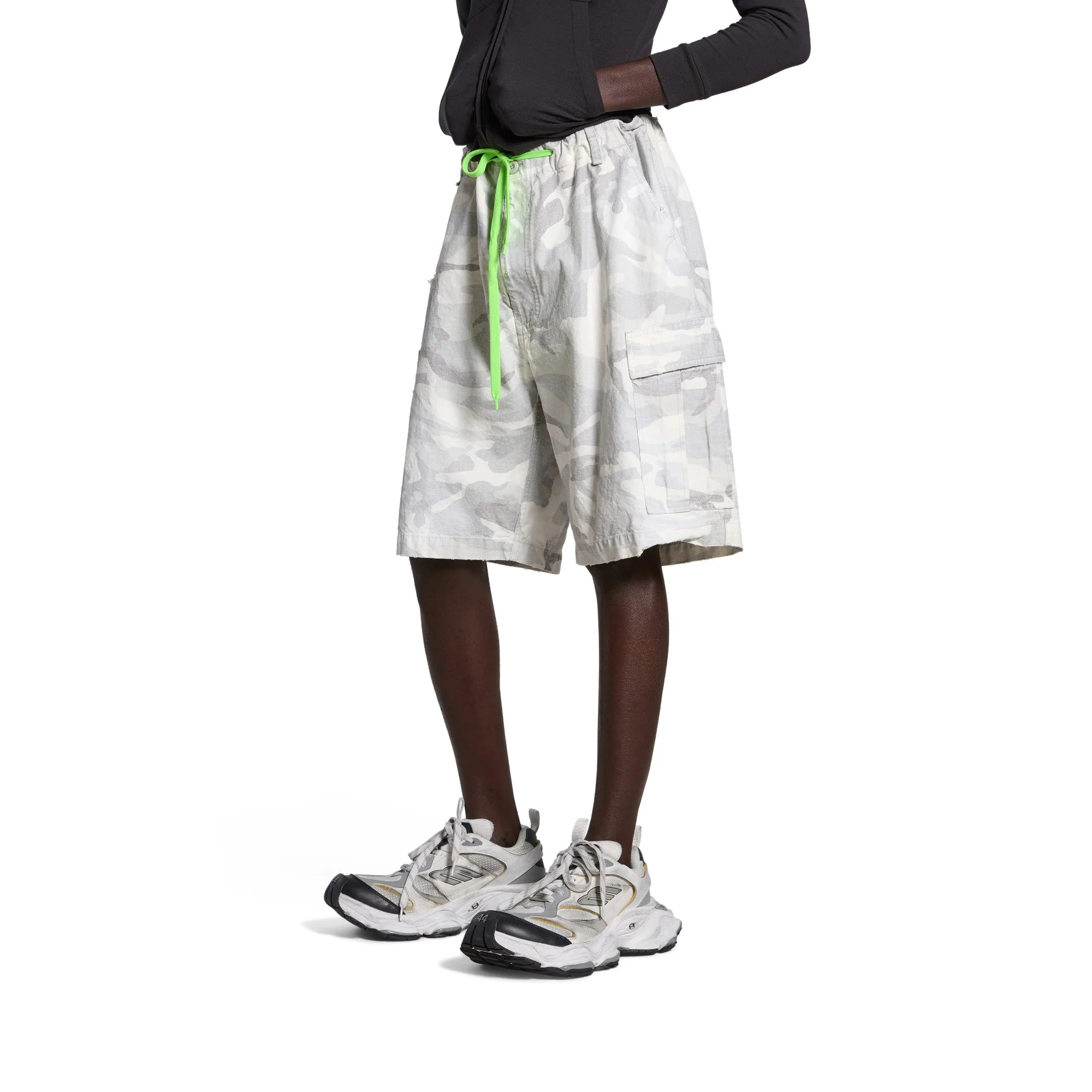 Cargo Shorts - Light Grey - Image 3