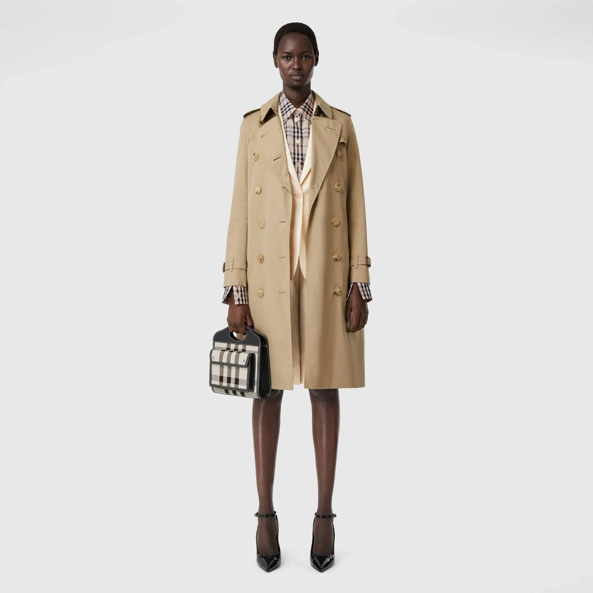 The Long Kensington Heritage Trench Coat - Honey - Image 5