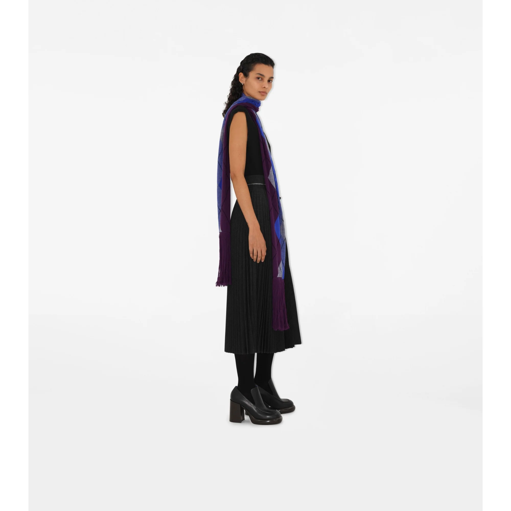 Sleeveless Wool Sweater - Black - Image 3