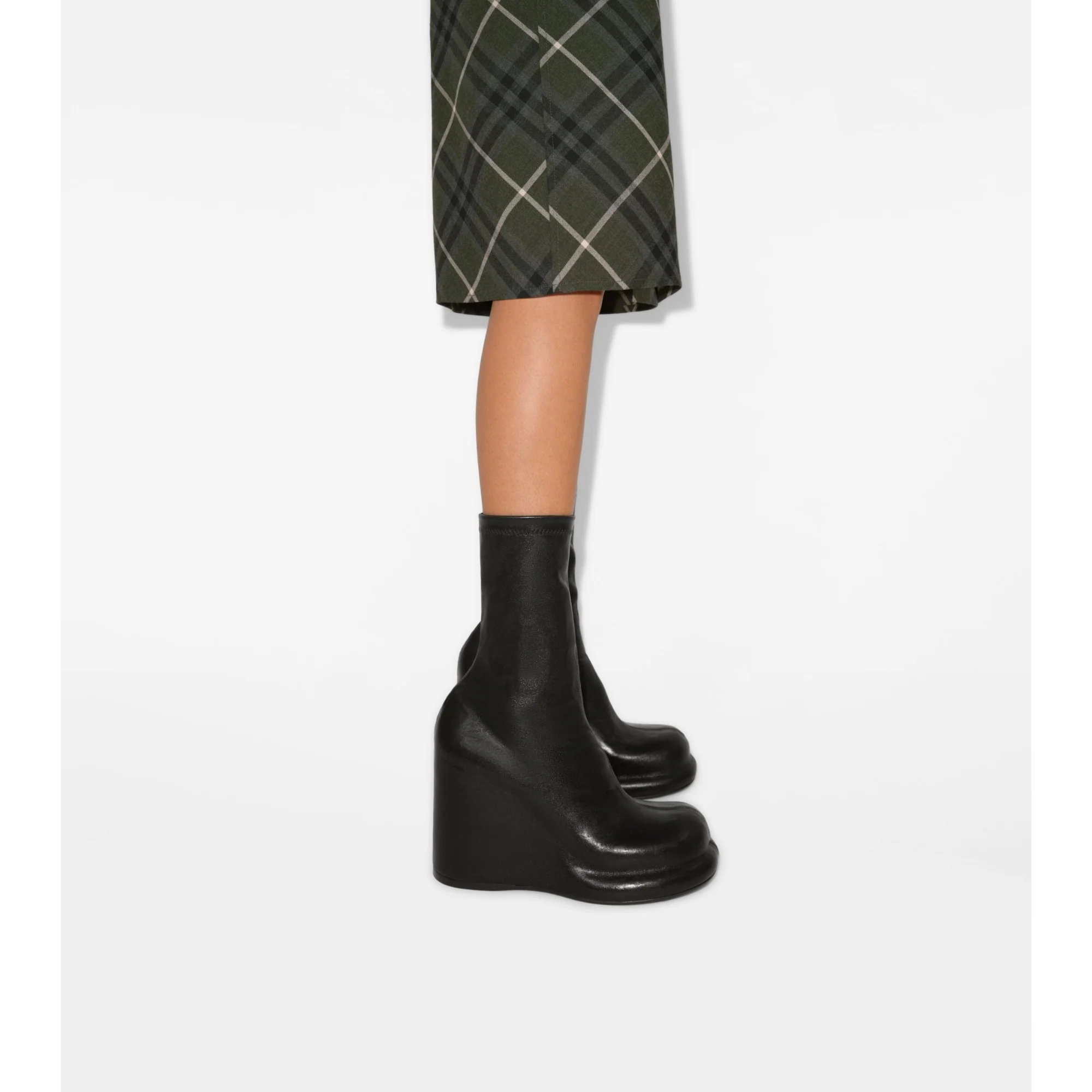 Leather Pillar Low Boots - Black - Image 7