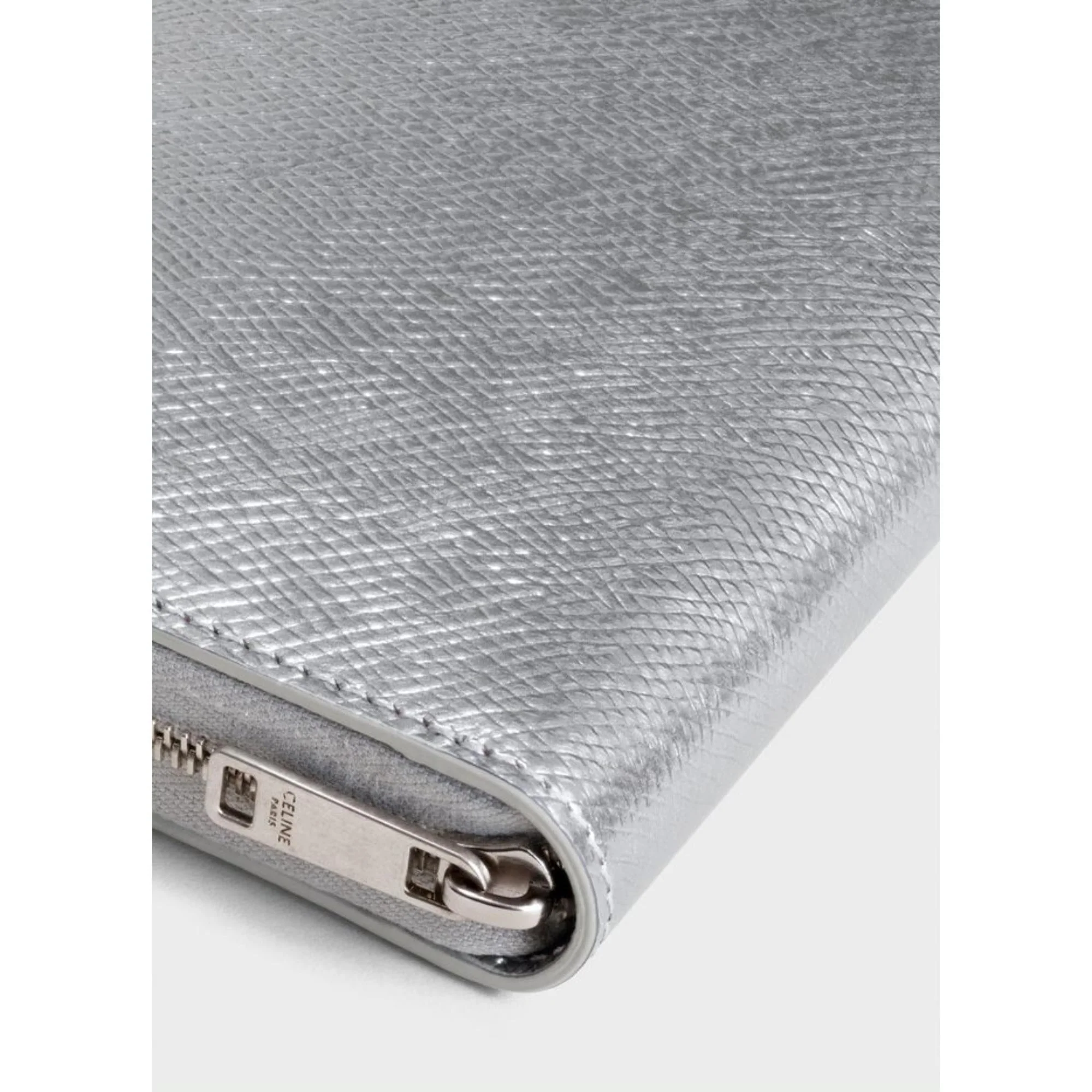 Essentials Slg Large Zipped Wallet Lam.Grain.Calf - Silver - Image 5