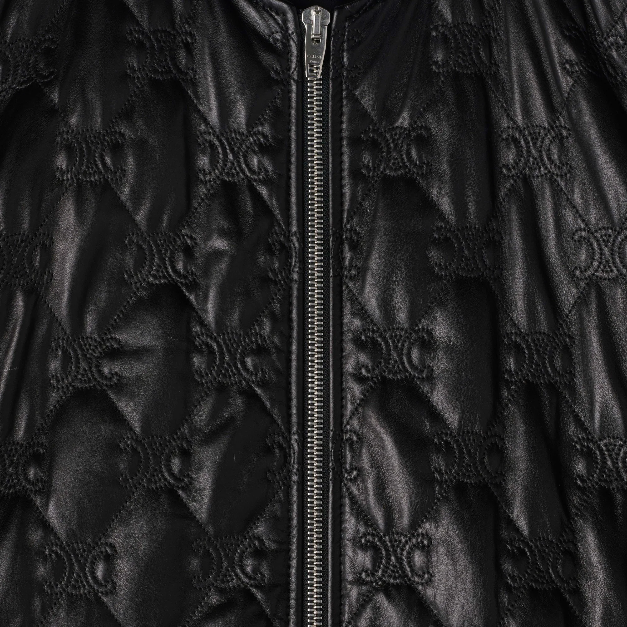 Bomber Oversize Triomphe Soft Lambskin - Black - Image 4