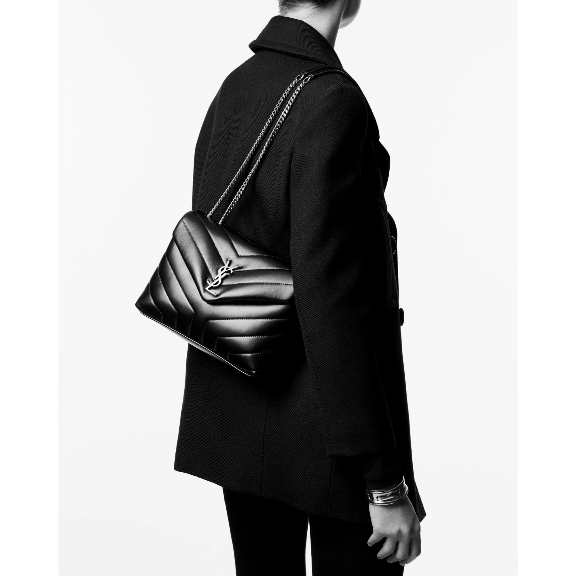 Small Loulou Chain Bag - Crema Soft - Image 6